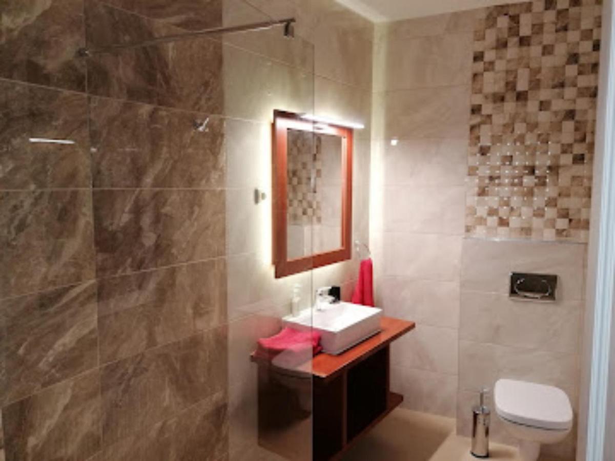 Hotel Szieszta Tölgyes Nyíregyháza Kültér fotó